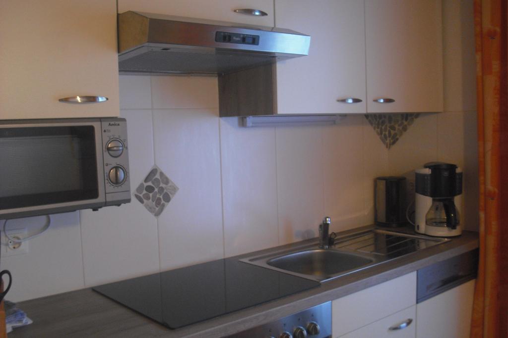 Landhaus Granat Майрхофен Номер фото