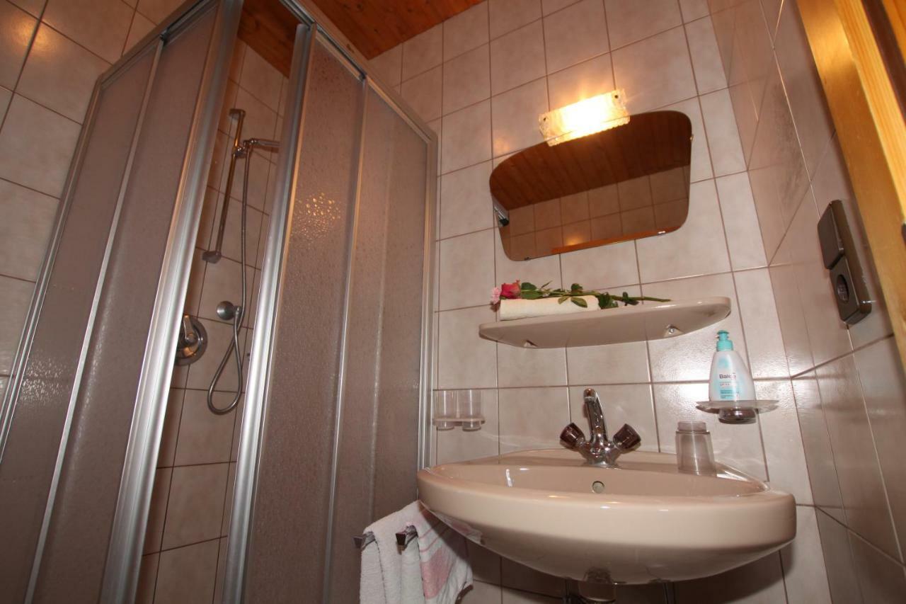 Landhaus Granat Майрхофен Экстерьер фото